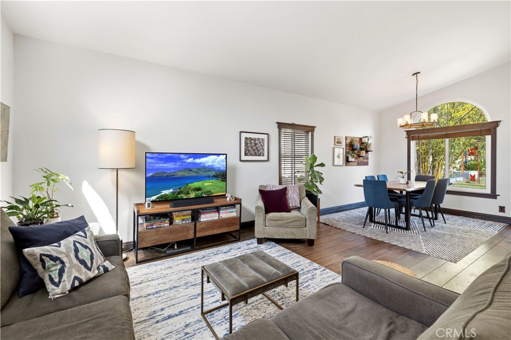 25541 Pembrook Place