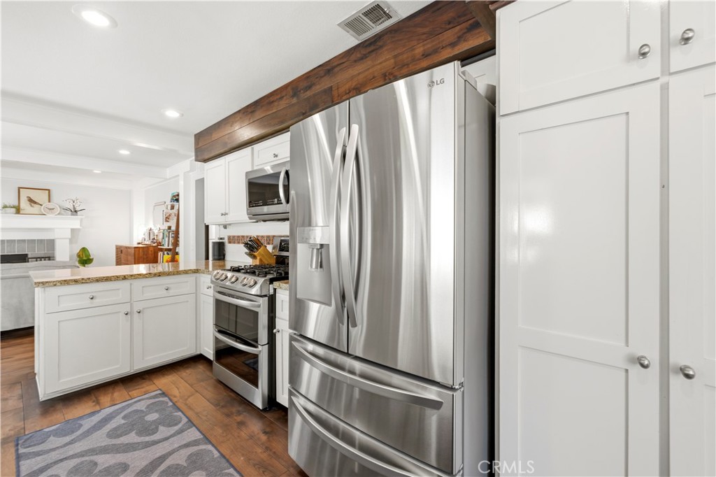 25541 Pembrook Place