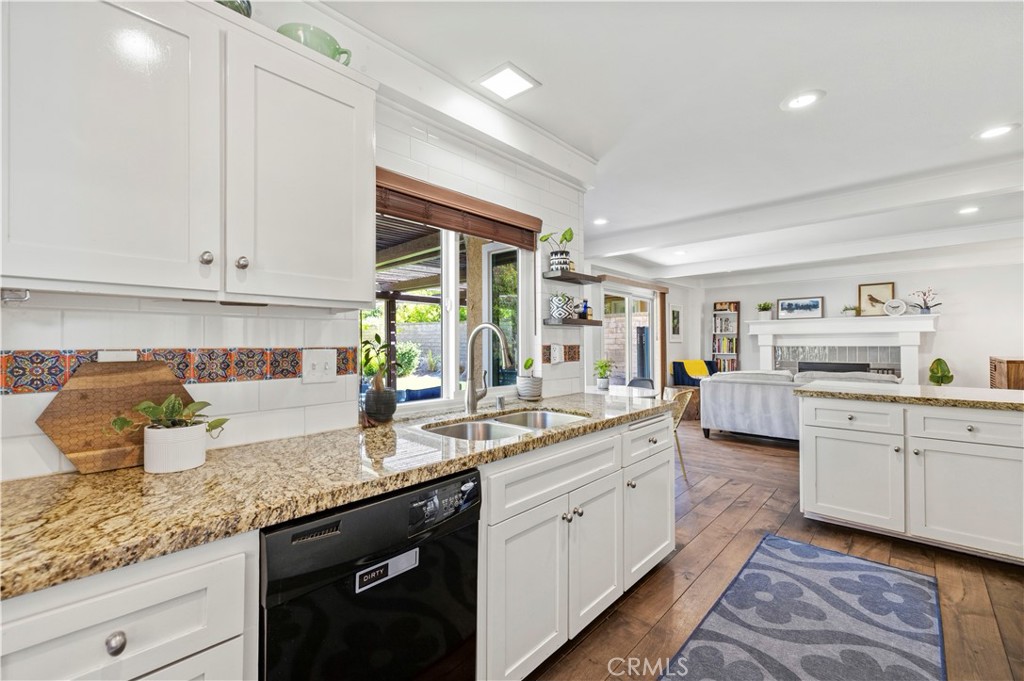 25541 Pembrook Place