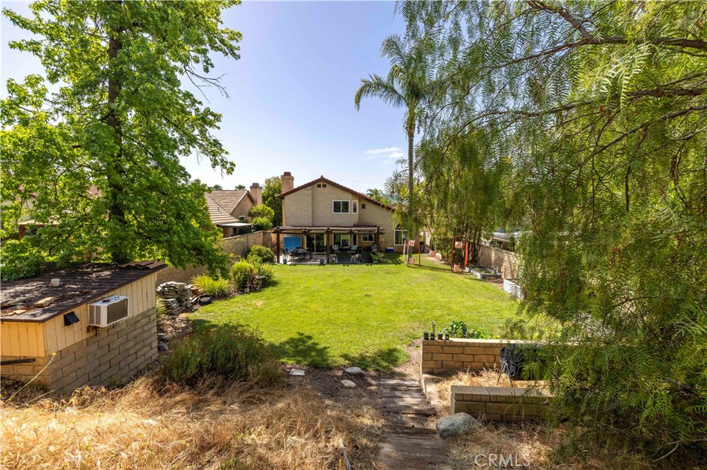 25541 Pembrook Place