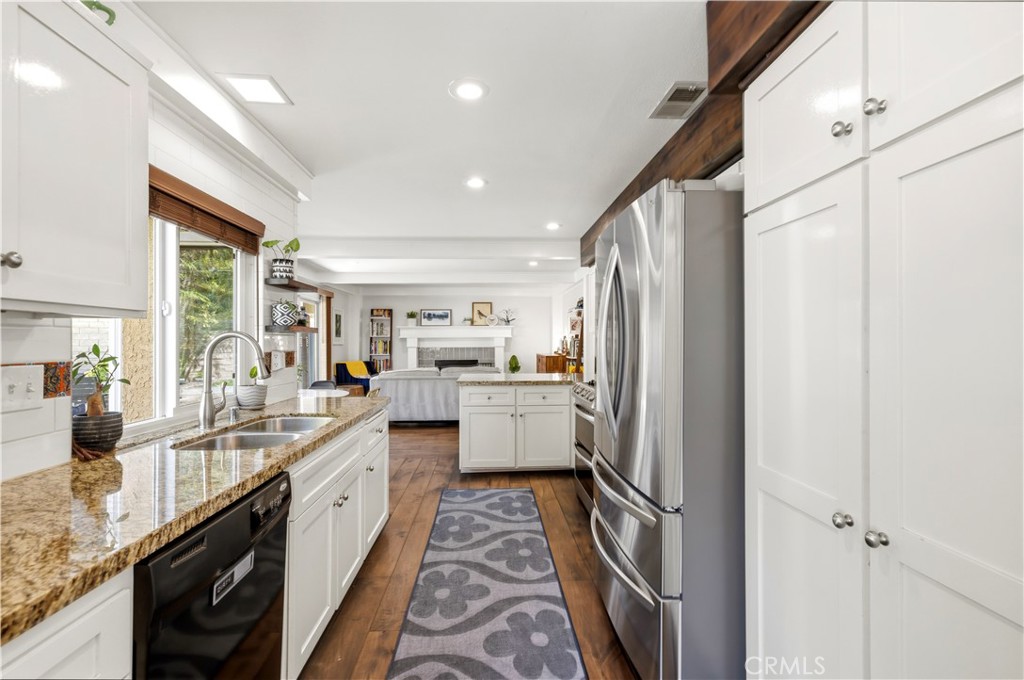 25541 Pembrook Place