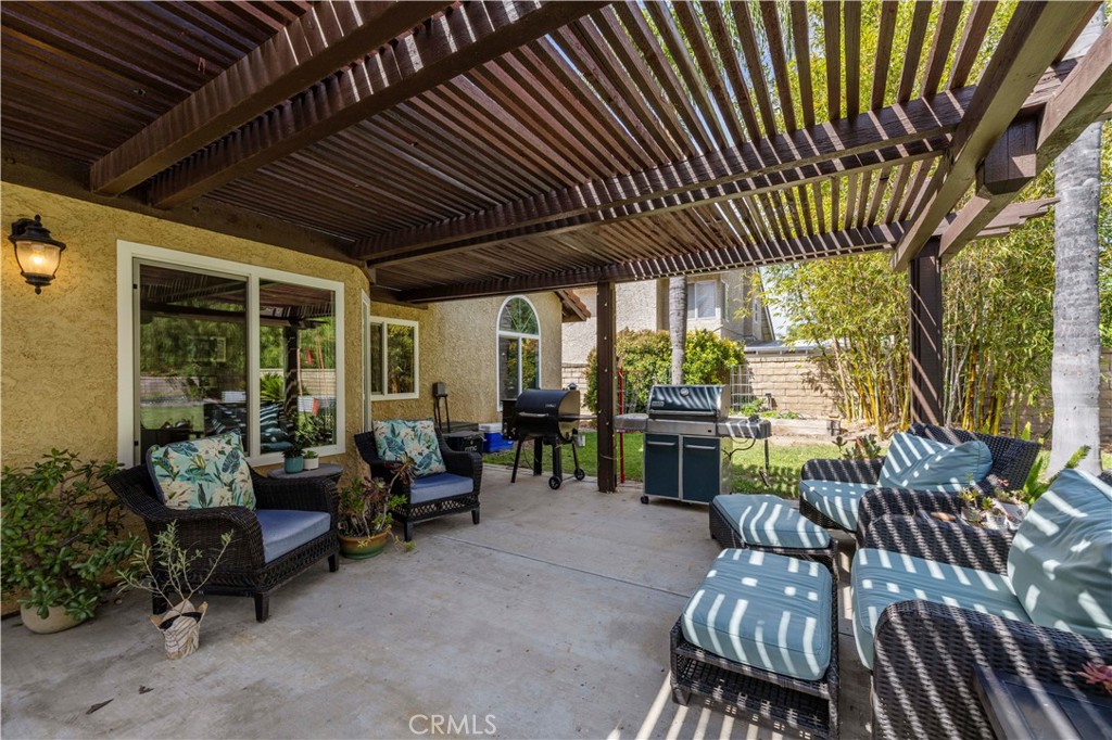 25541 Pembrook Place