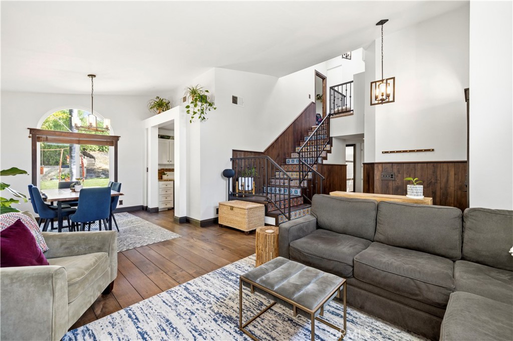 25541 Pembrook Place