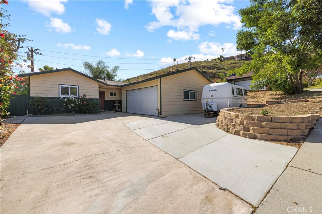 27951 Carvel Drive
