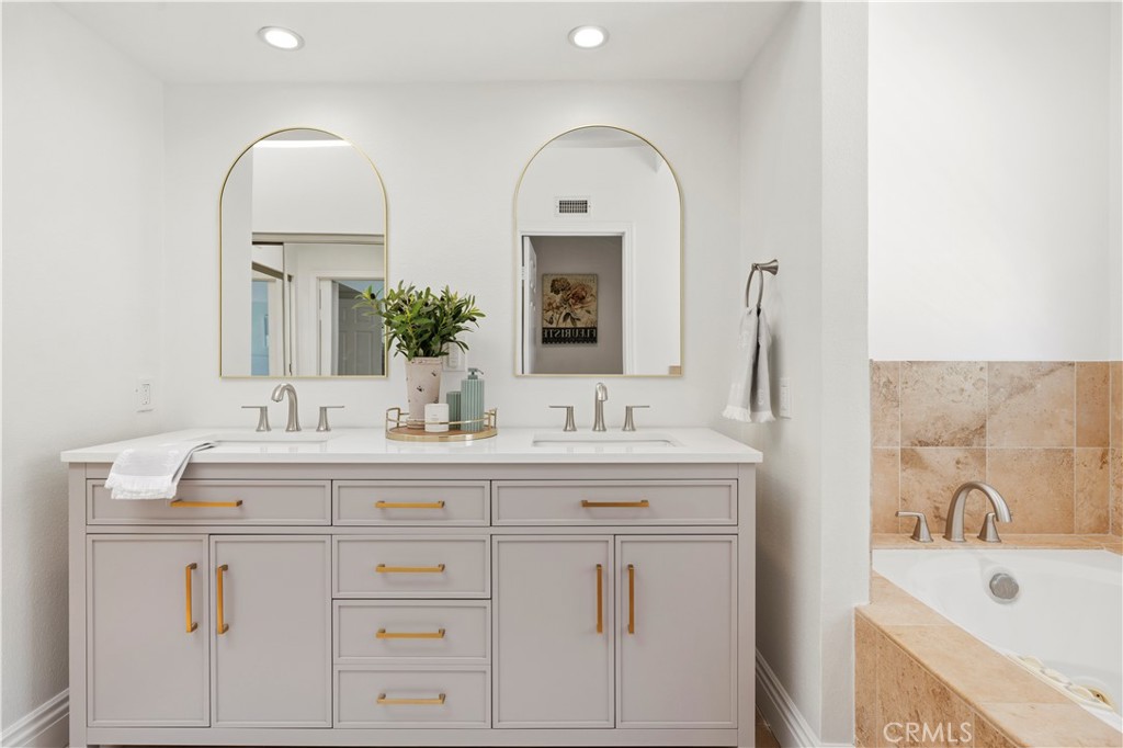 24468 Stonechat Court