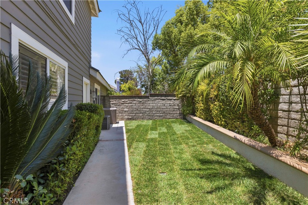 24468 Stonechat Court