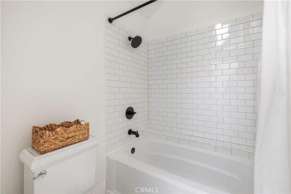 24468 Stonechat Court