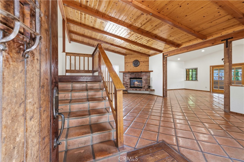 4537 Mt Pinos Way