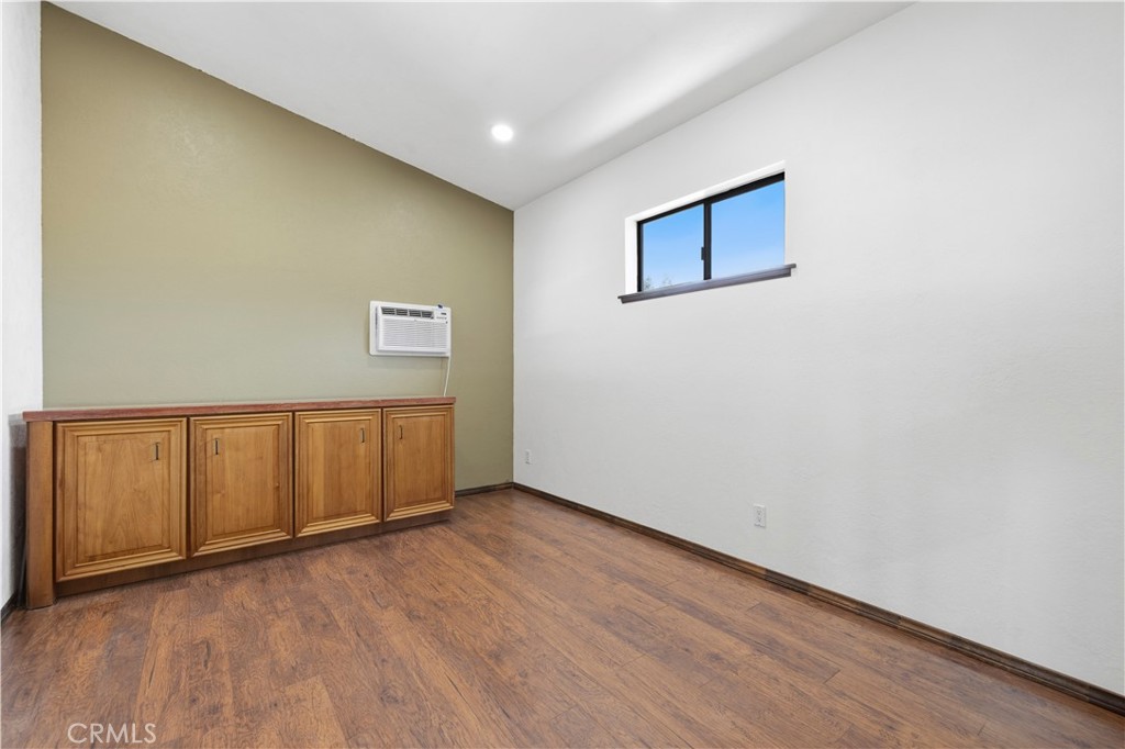 4537 Mt Pinos Way