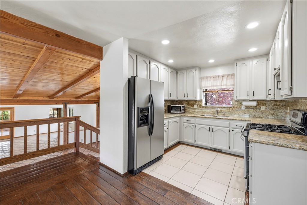 4537 Mt Pinos Way