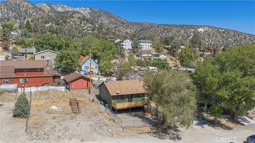 4437 Race Trail