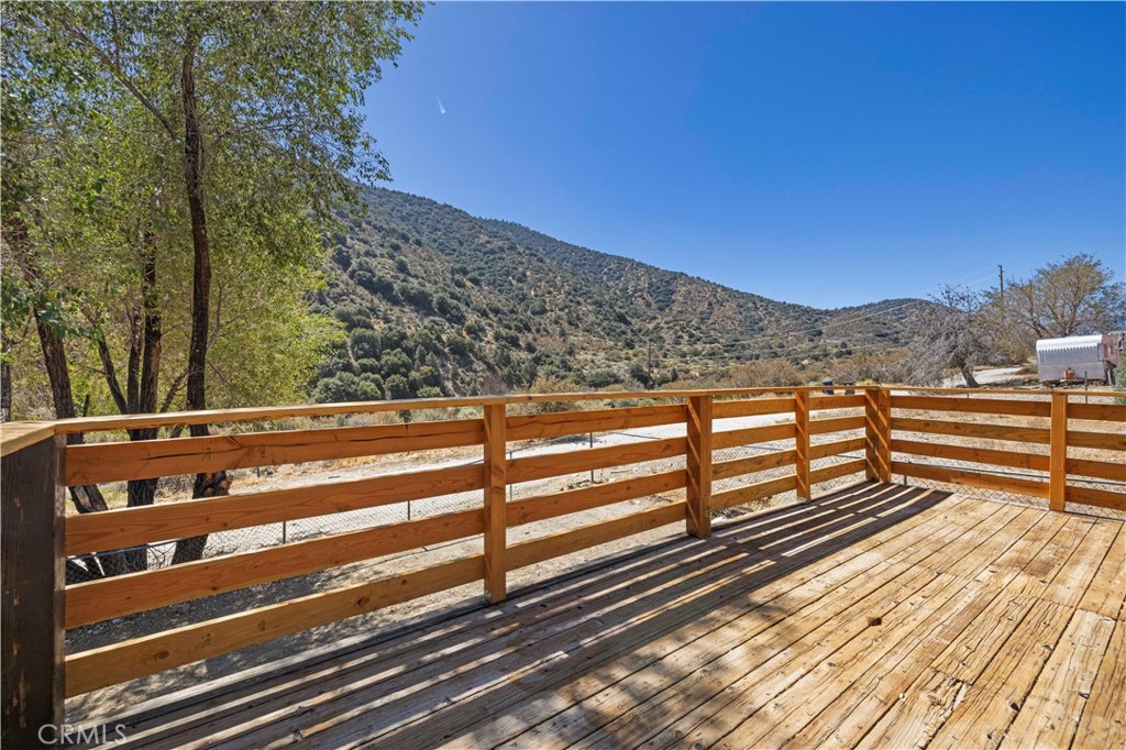 4437 Race Trail