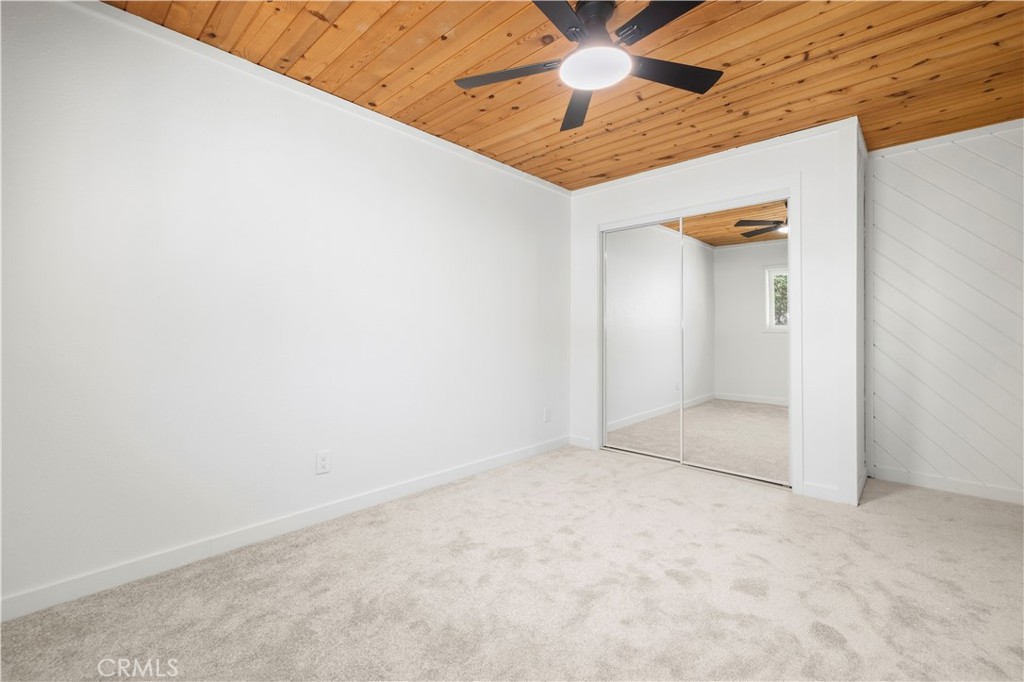 4437 Race Trail