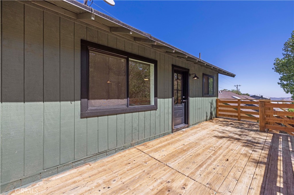 4437 Race Trail