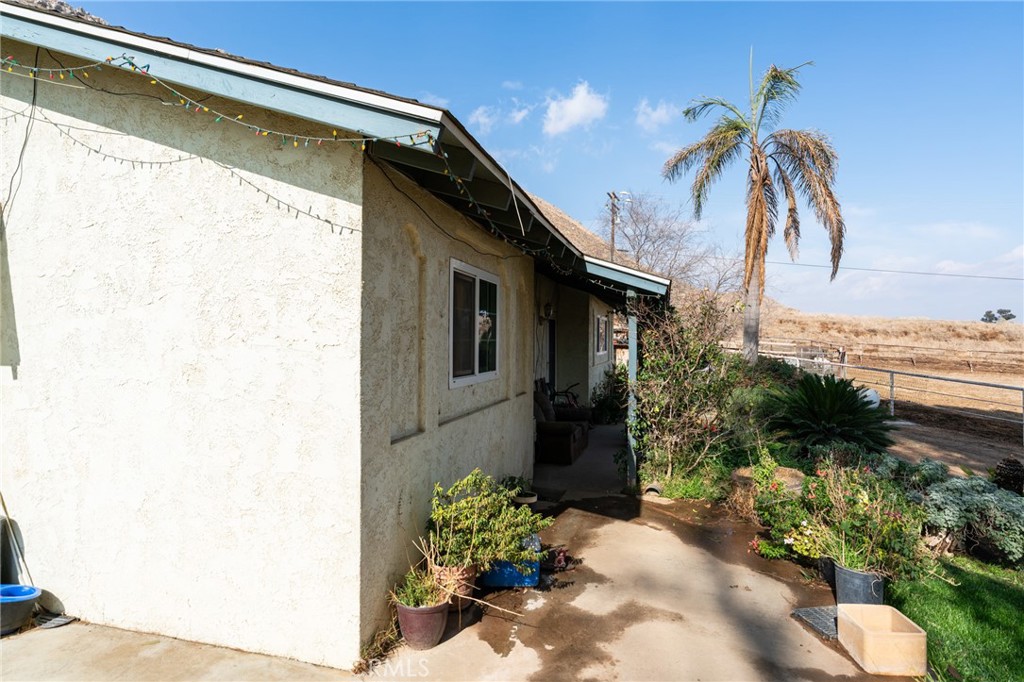23981 Warren Road