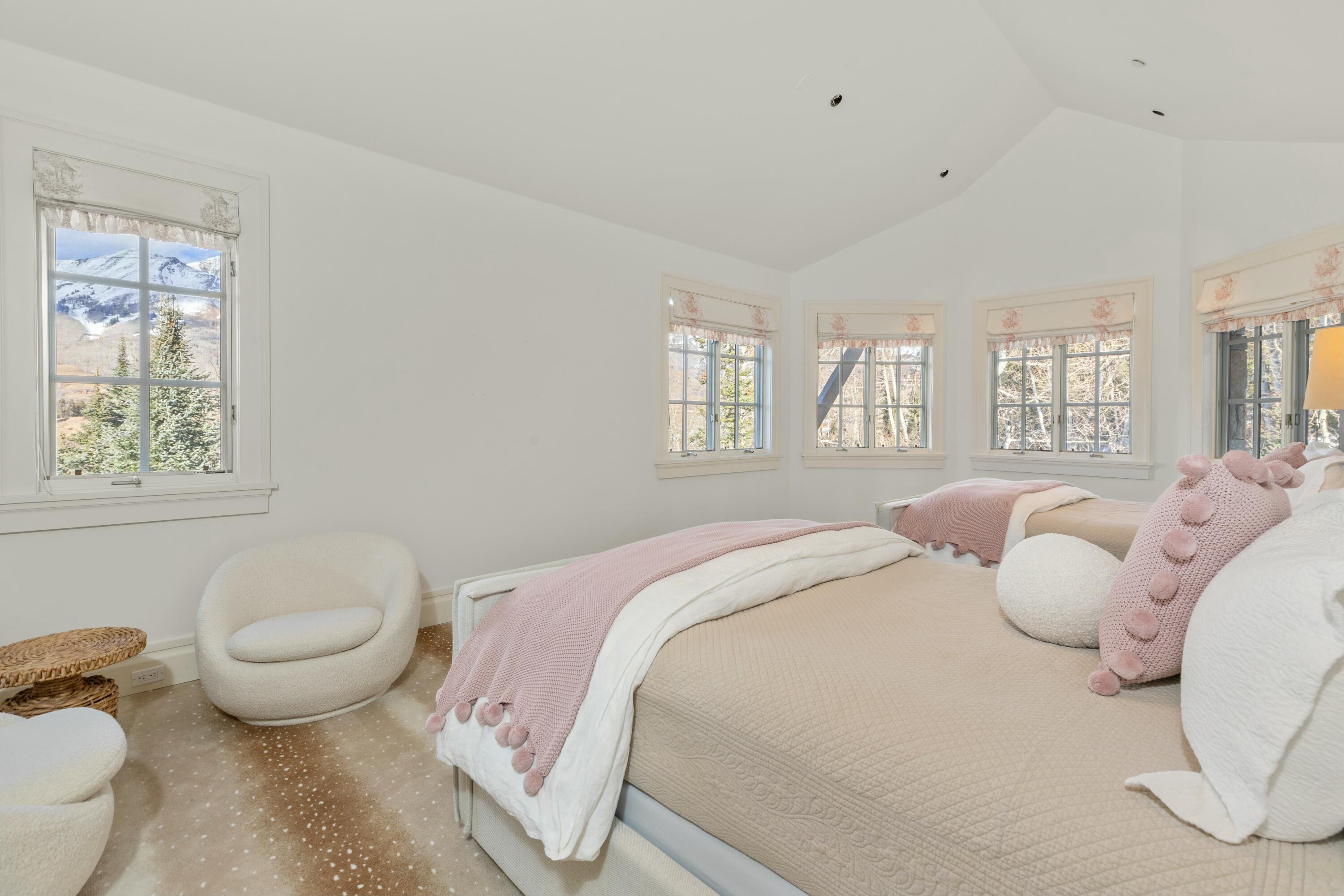 133 Victoria Drive