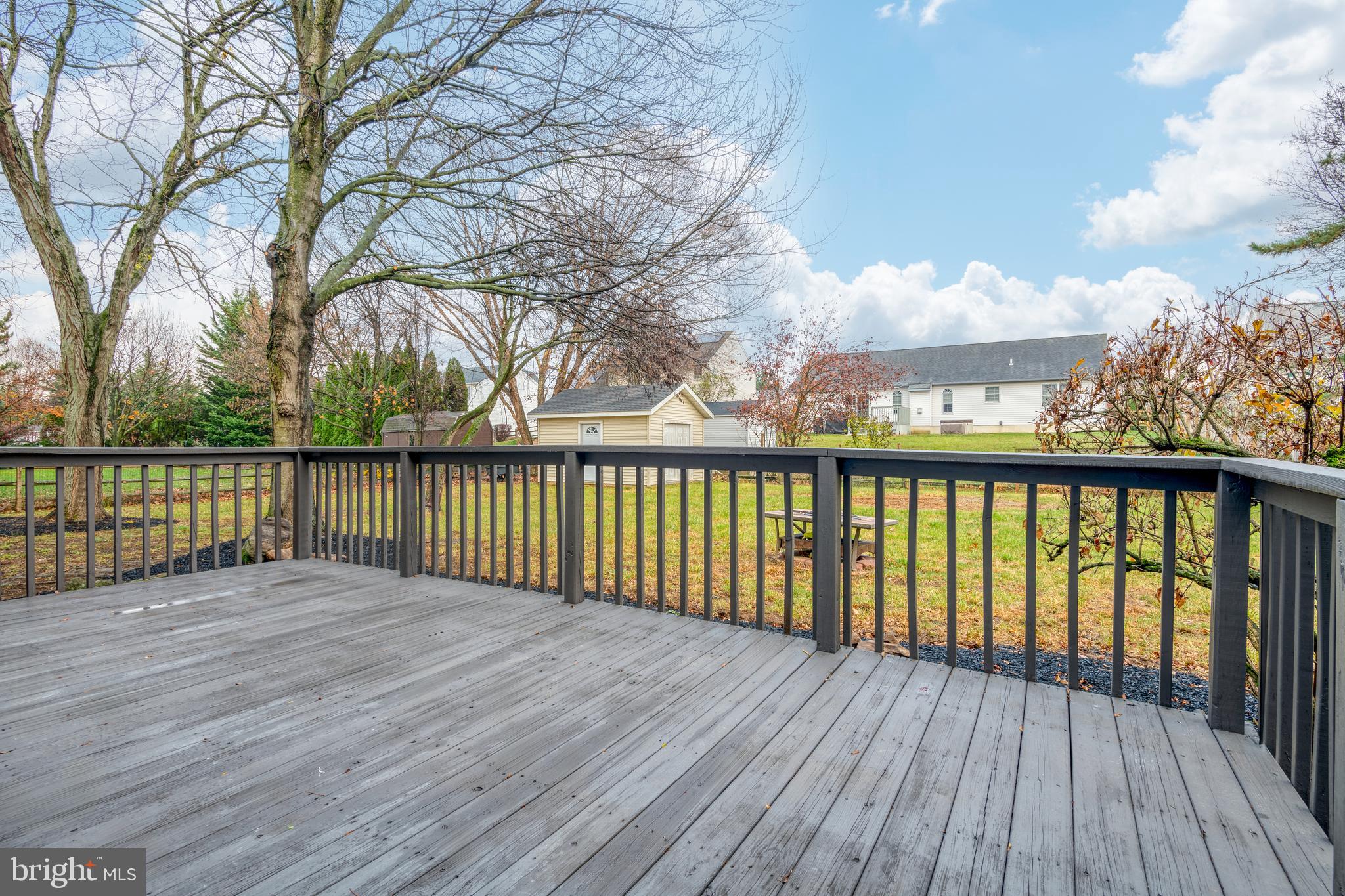425 Coronet Dr