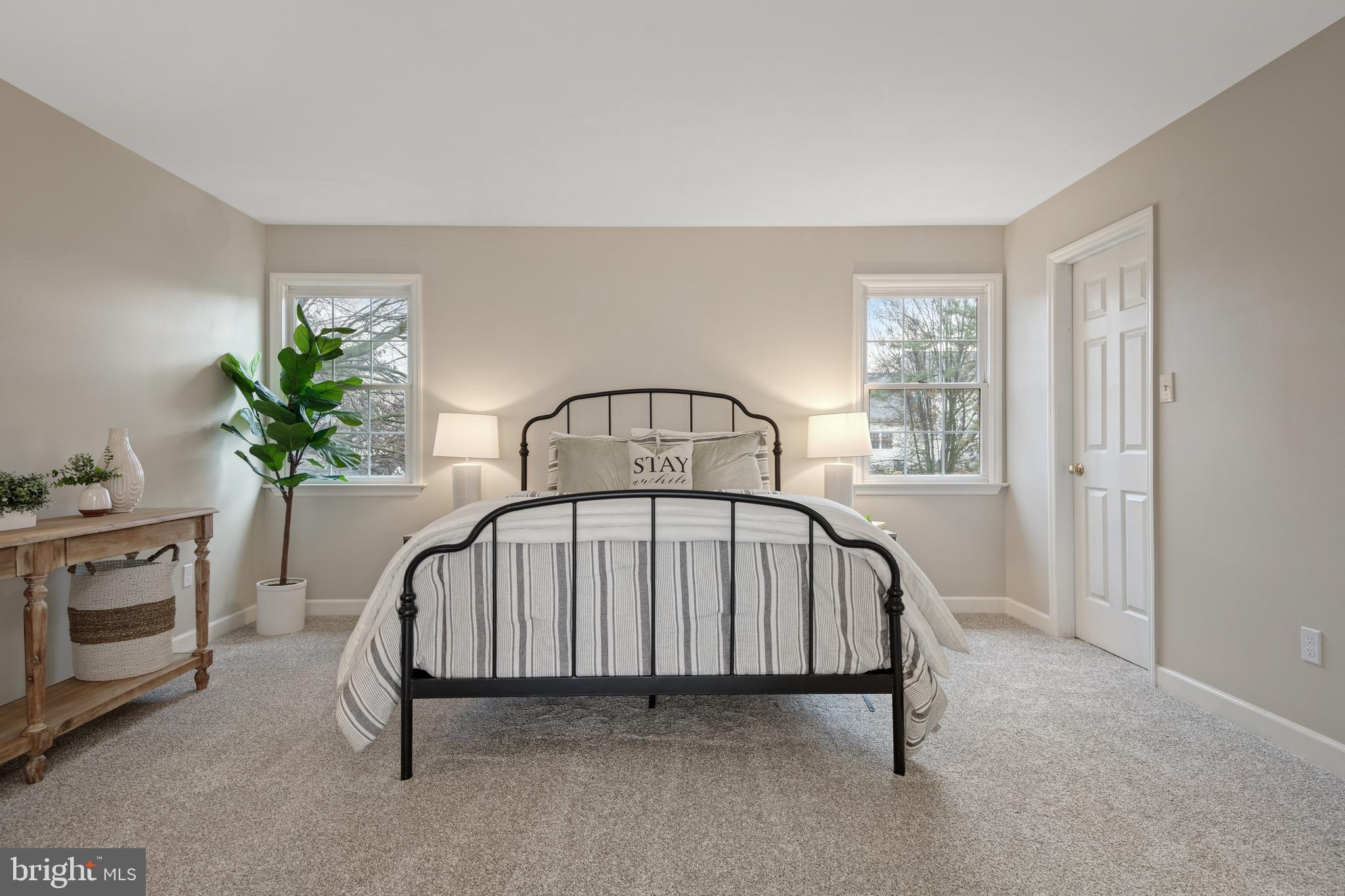 425 Coronet Dr