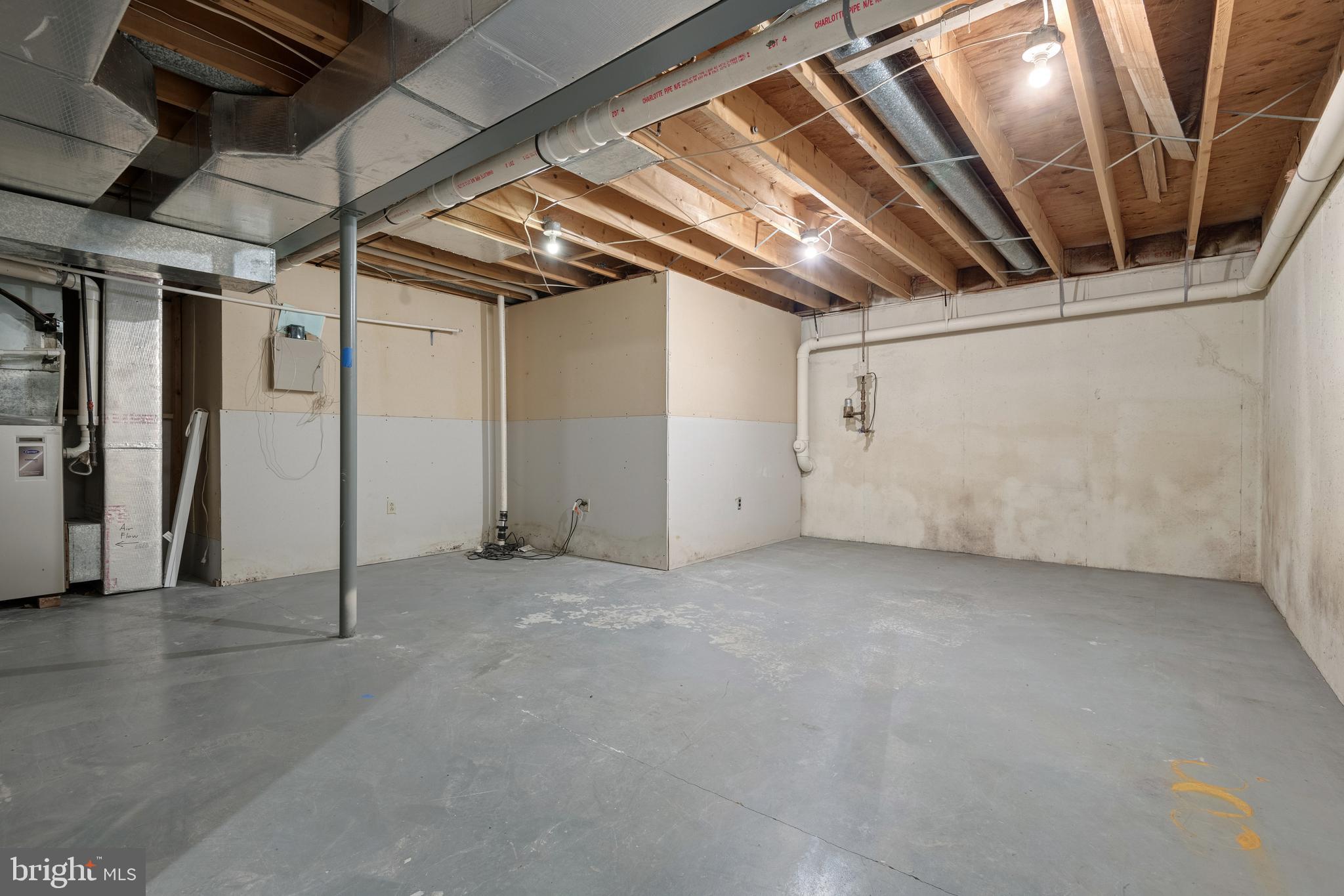425 Coronet Dr