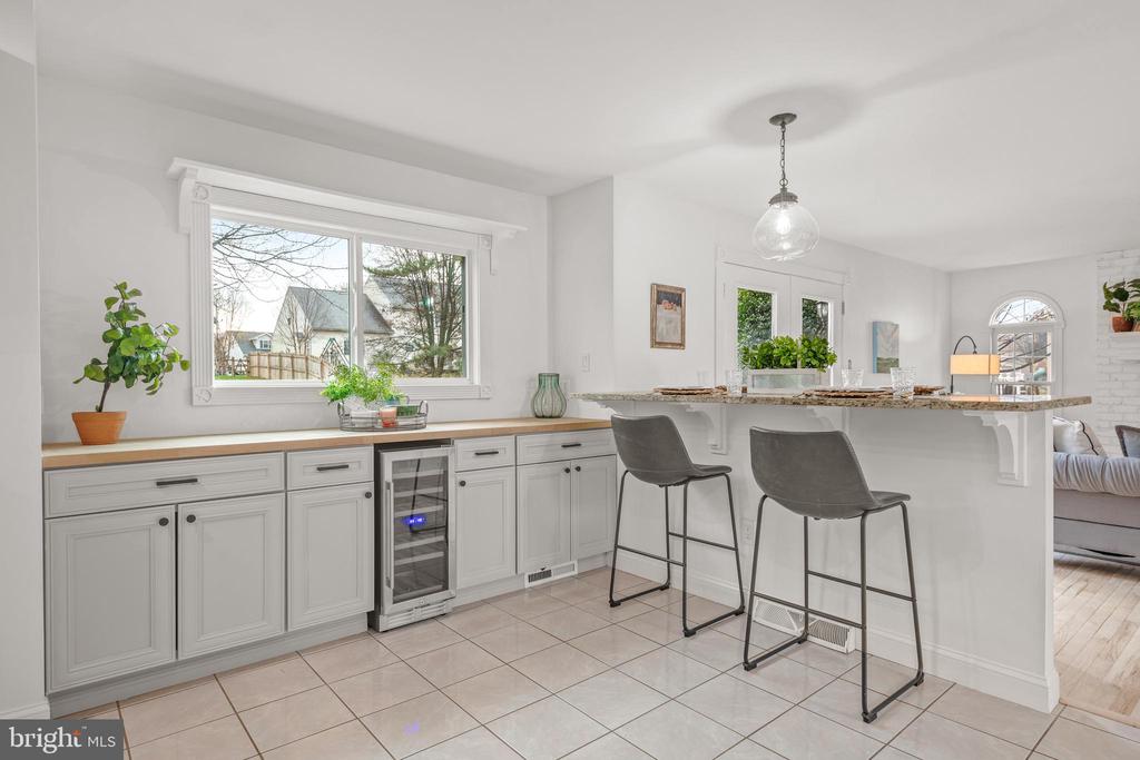 425 Coronet Dr