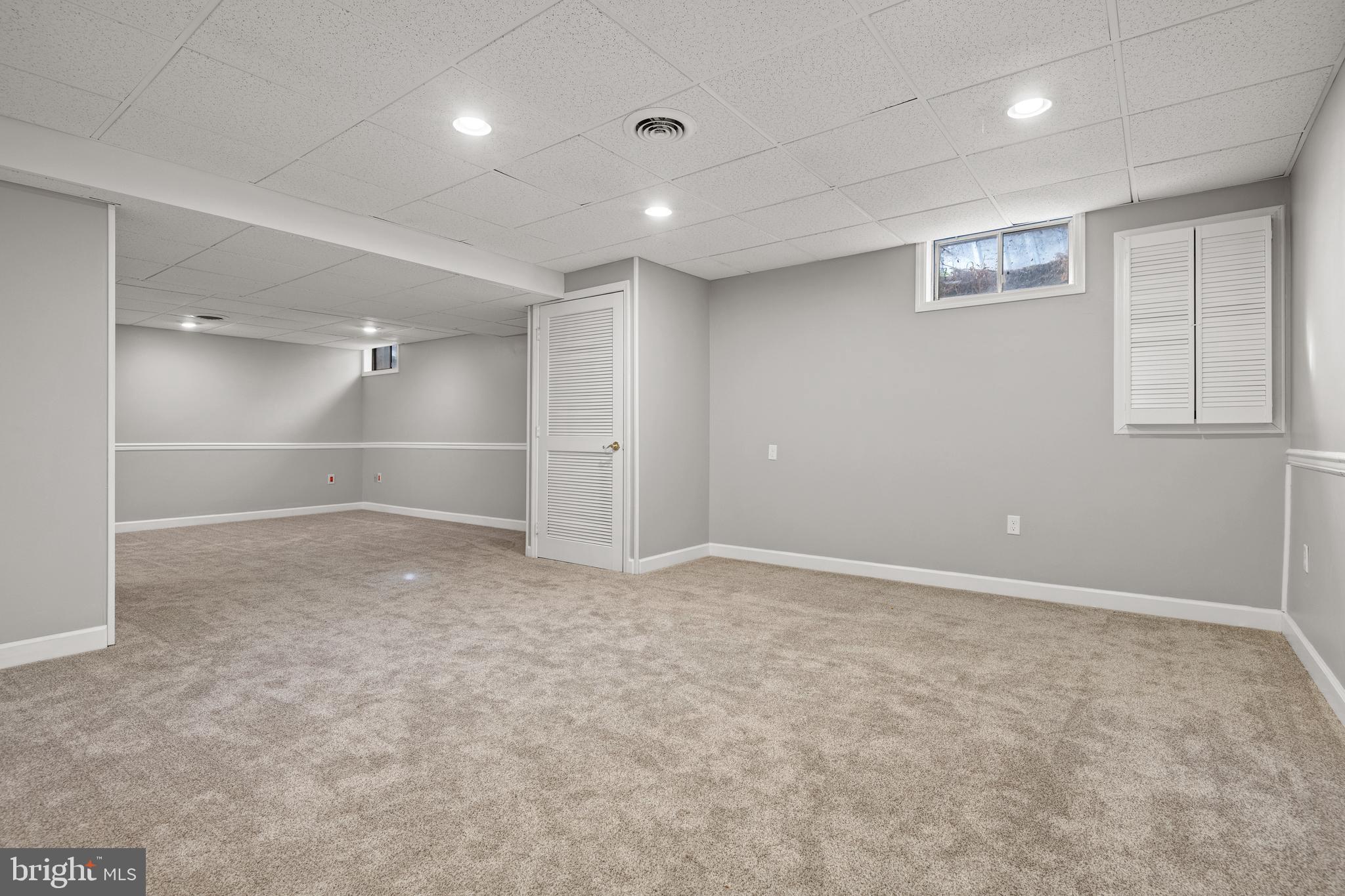 425 Coronet Dr