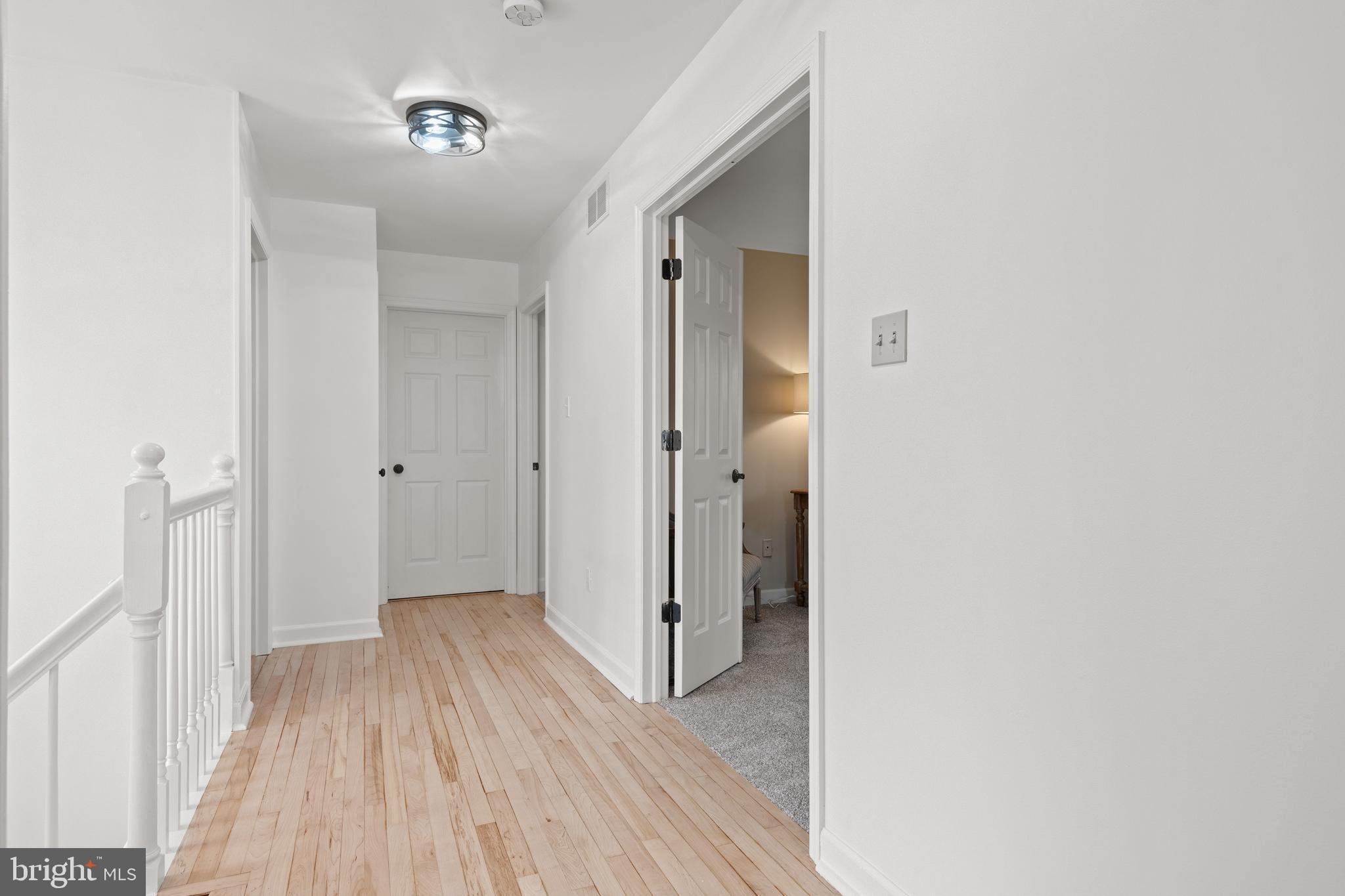 425 Coronet Dr