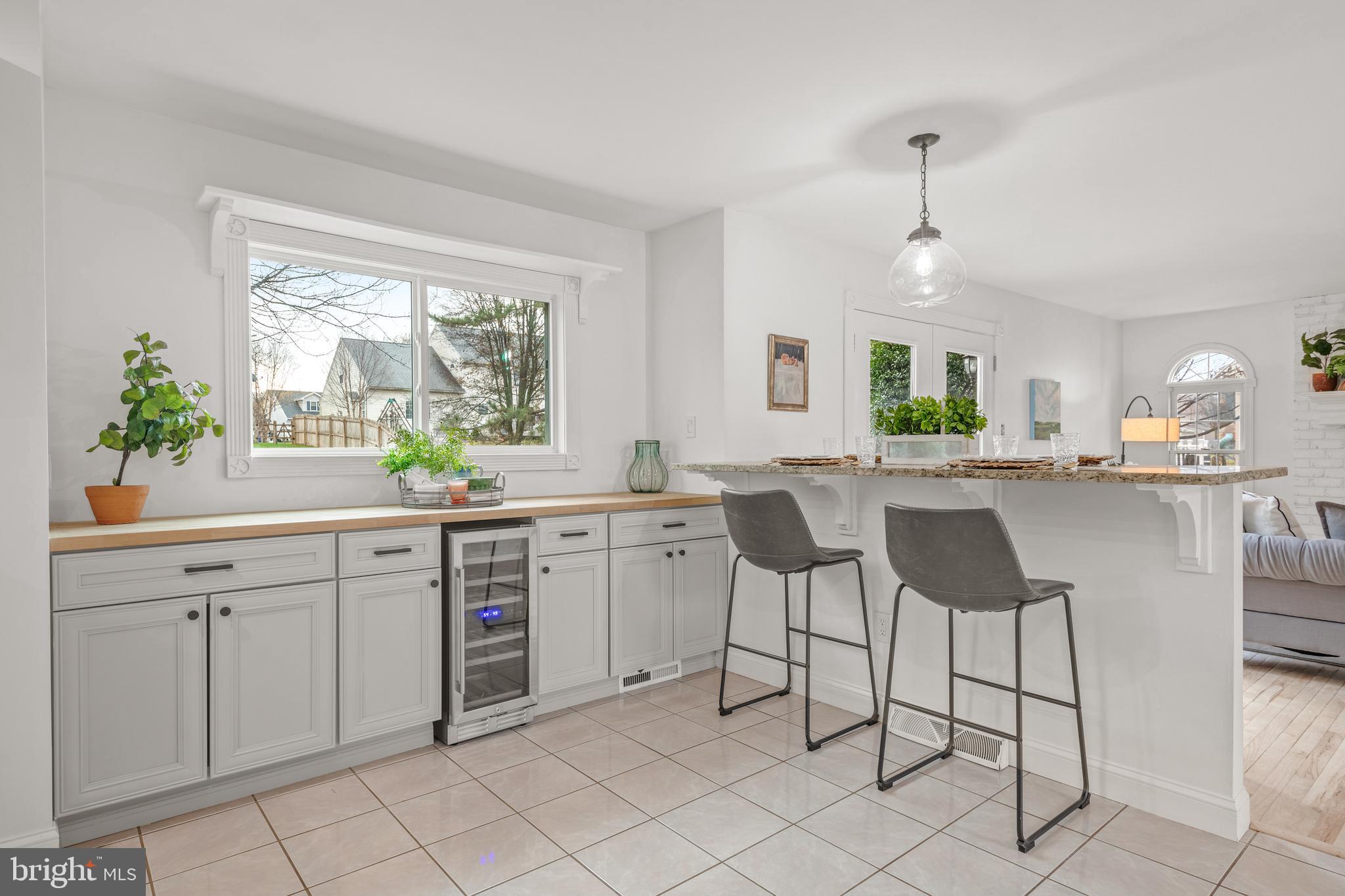 425 Coronet Dr