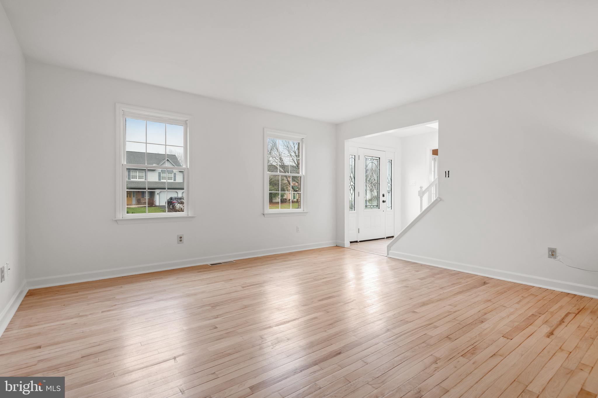 425 Coronet Dr