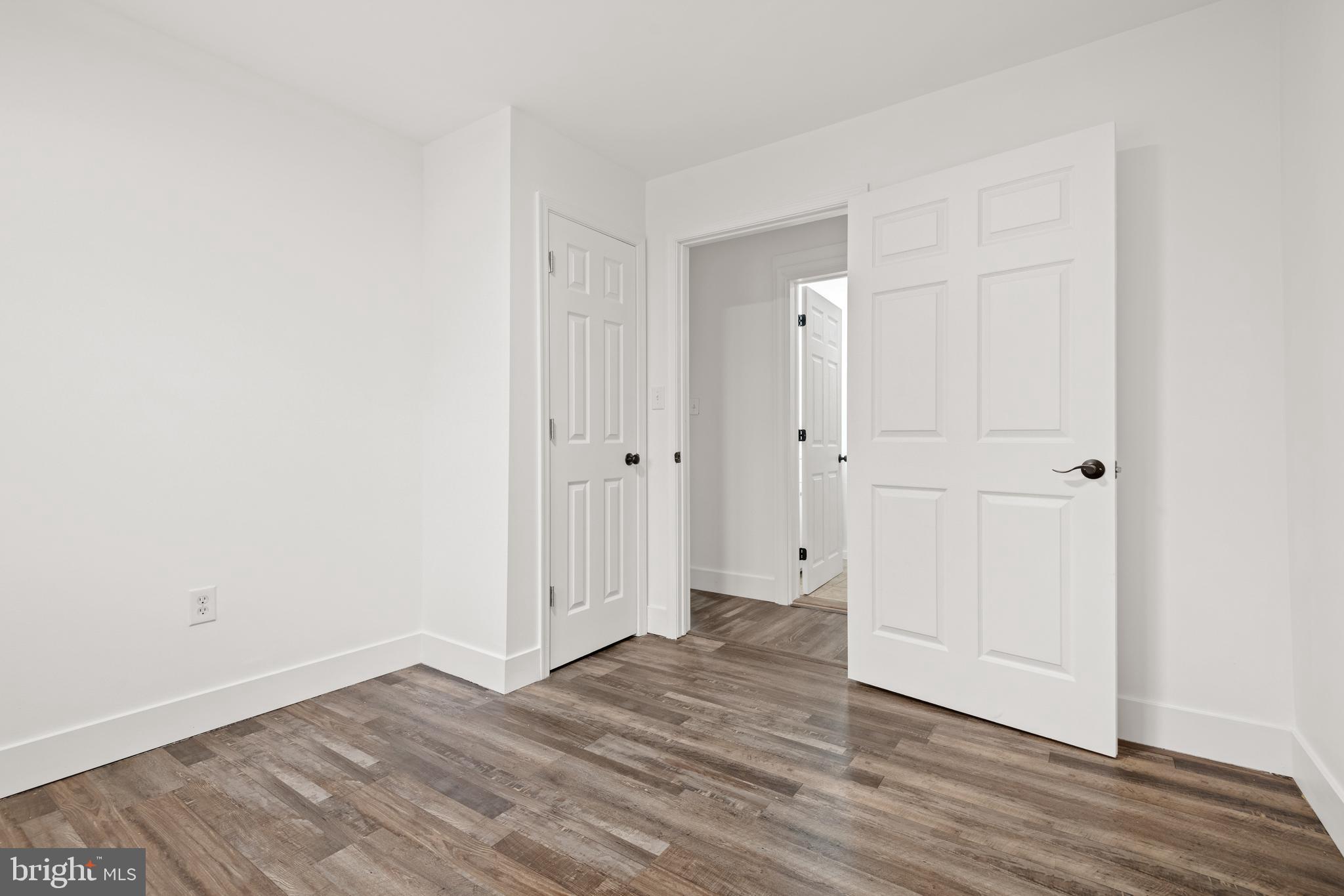 1252 Claire Dr