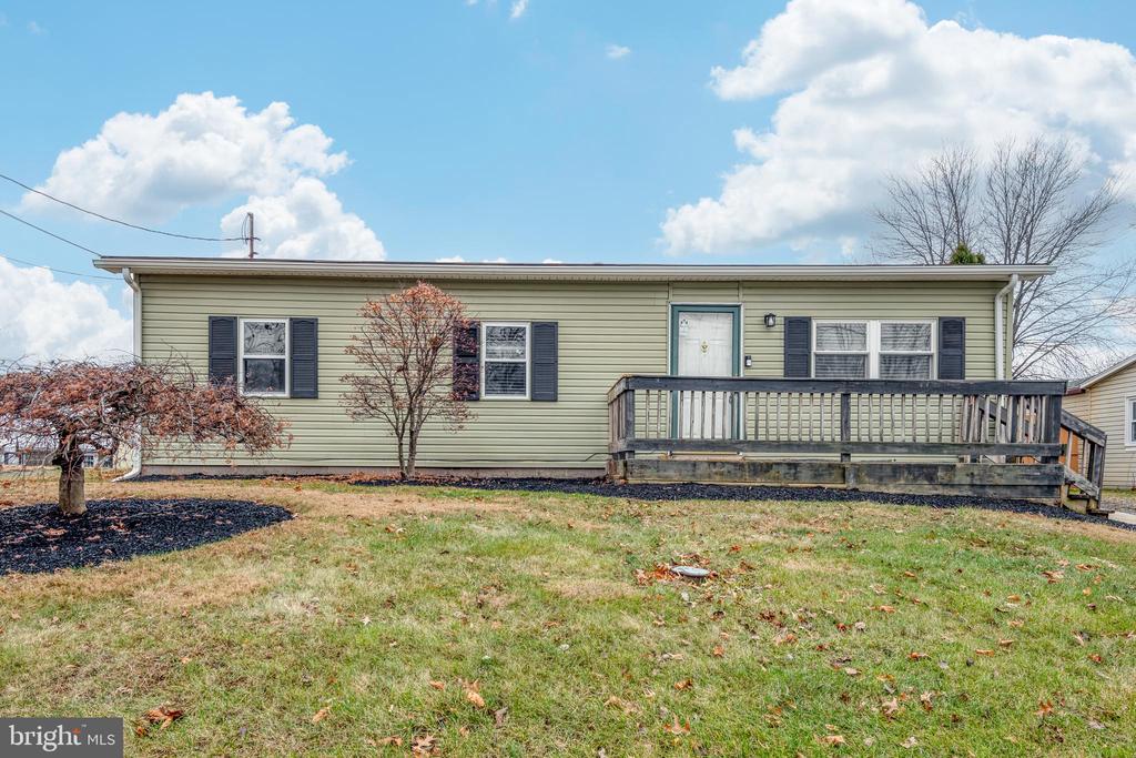 1252 Claire Dr