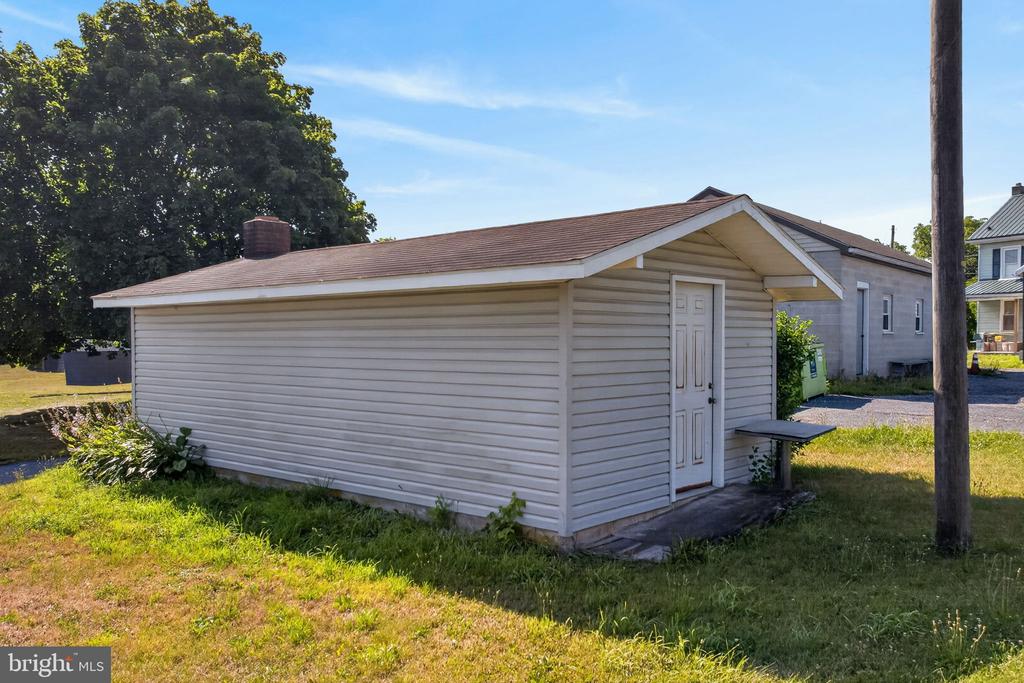 535 FRYSTOWN ROAD