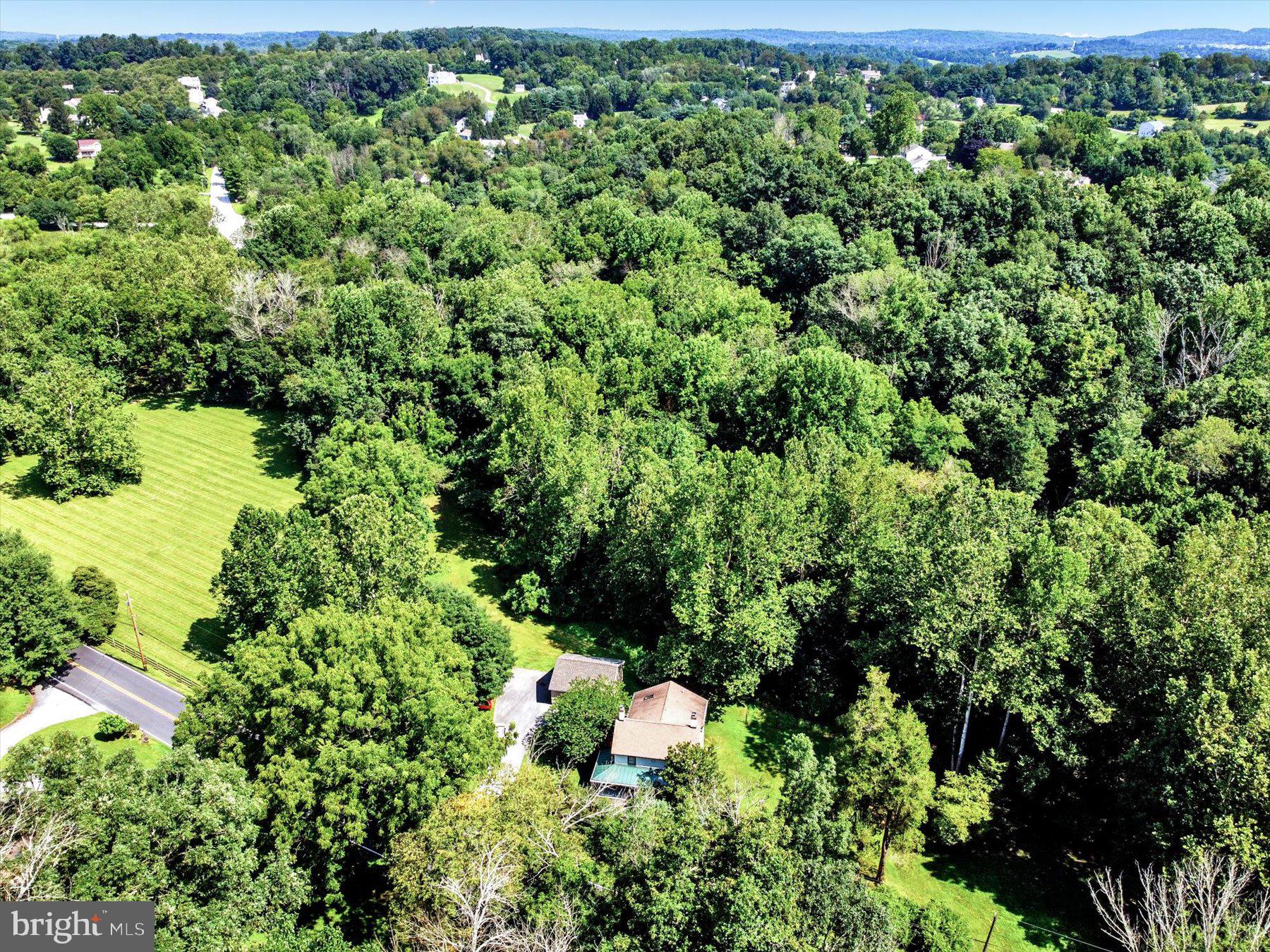 851 Creek Rd