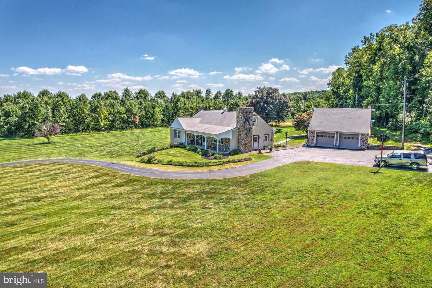 1735 Little Conestoga Rd