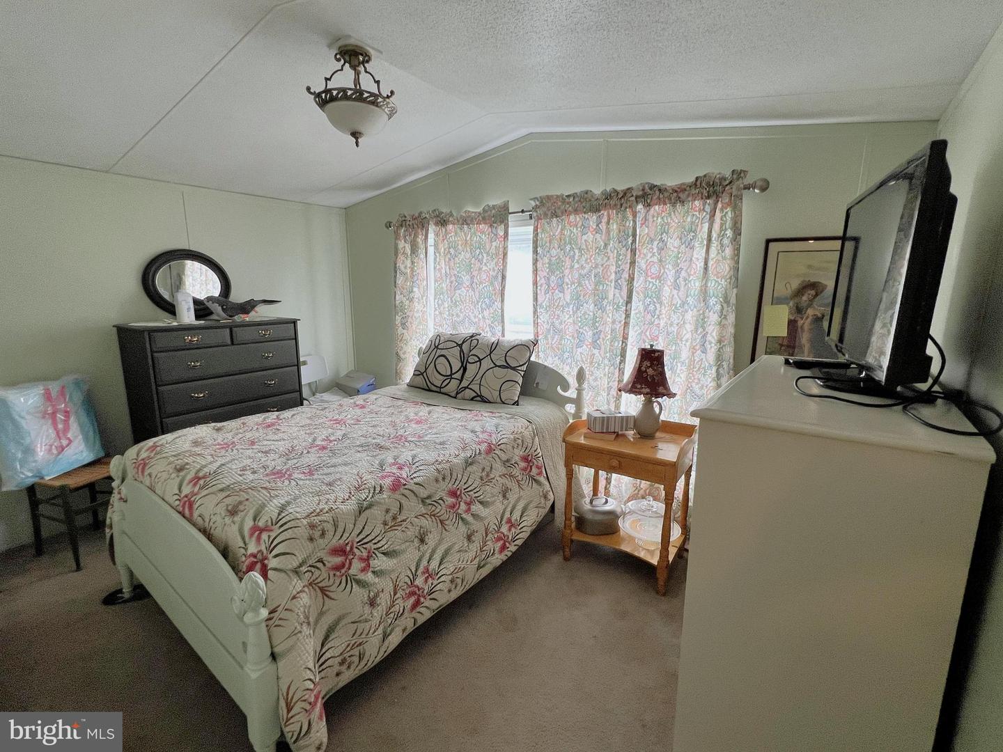 317-B Caravan Ct