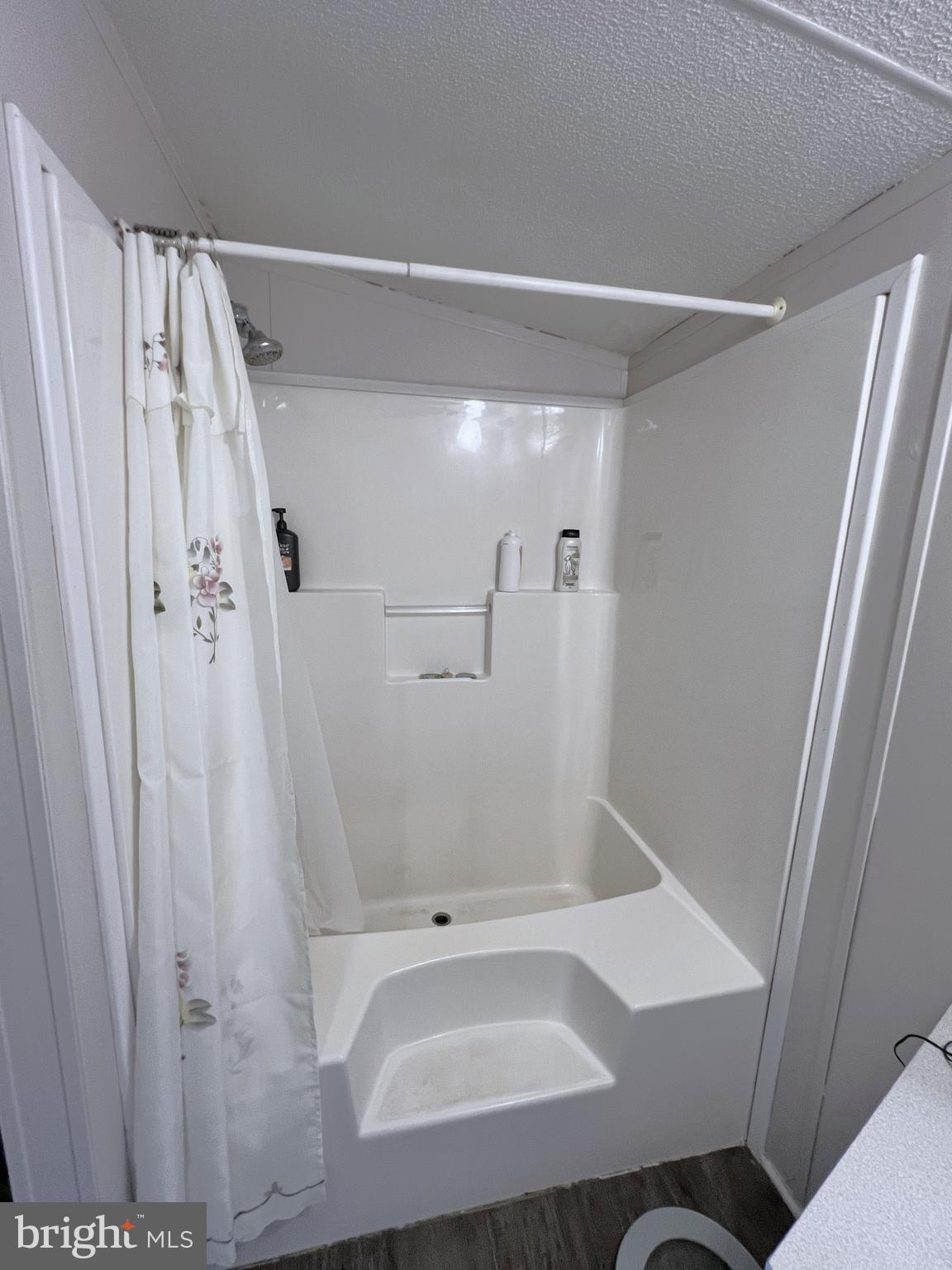 317-B Caravan Ct