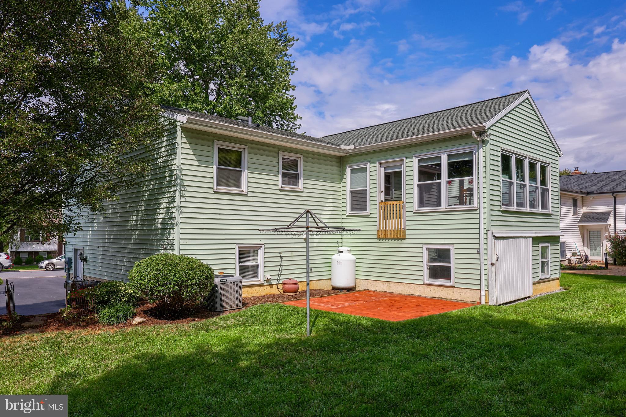 100 Hertzog Dr
