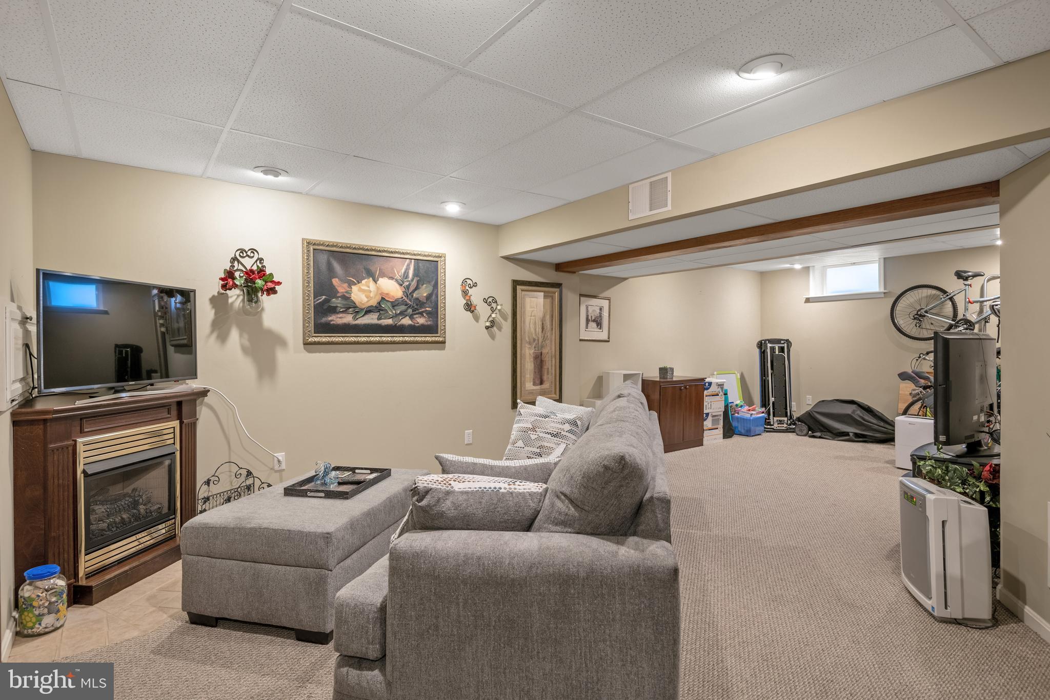 29 Windemere Ct