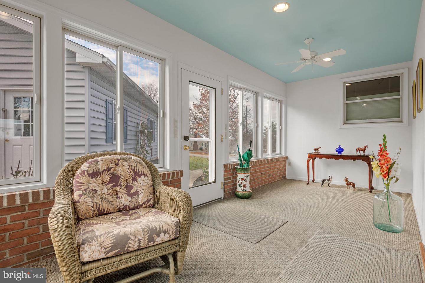 433 Orchard Ln