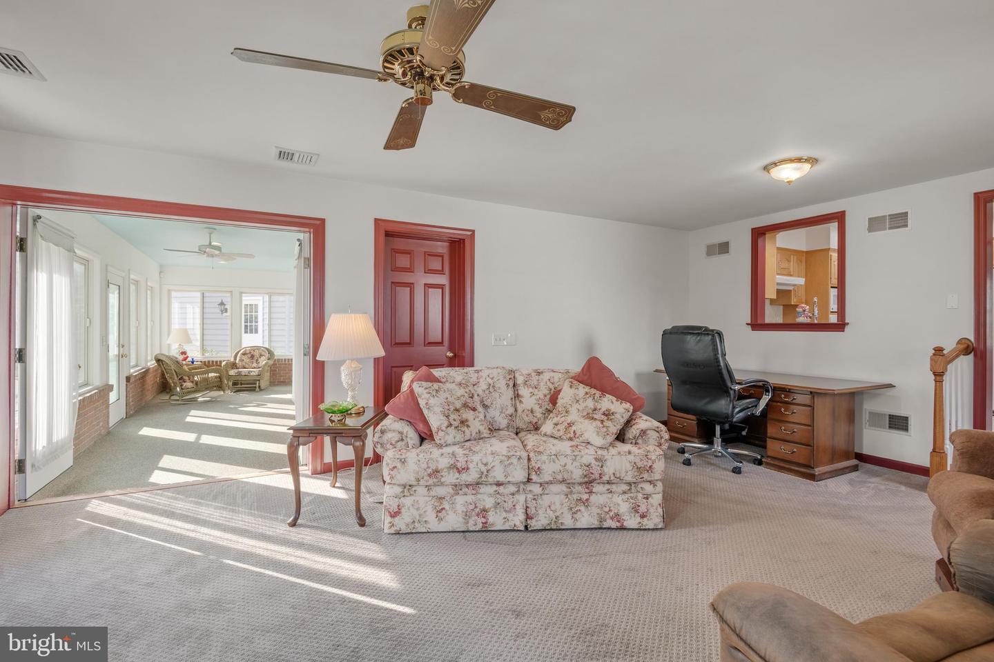 433 Orchard Ln