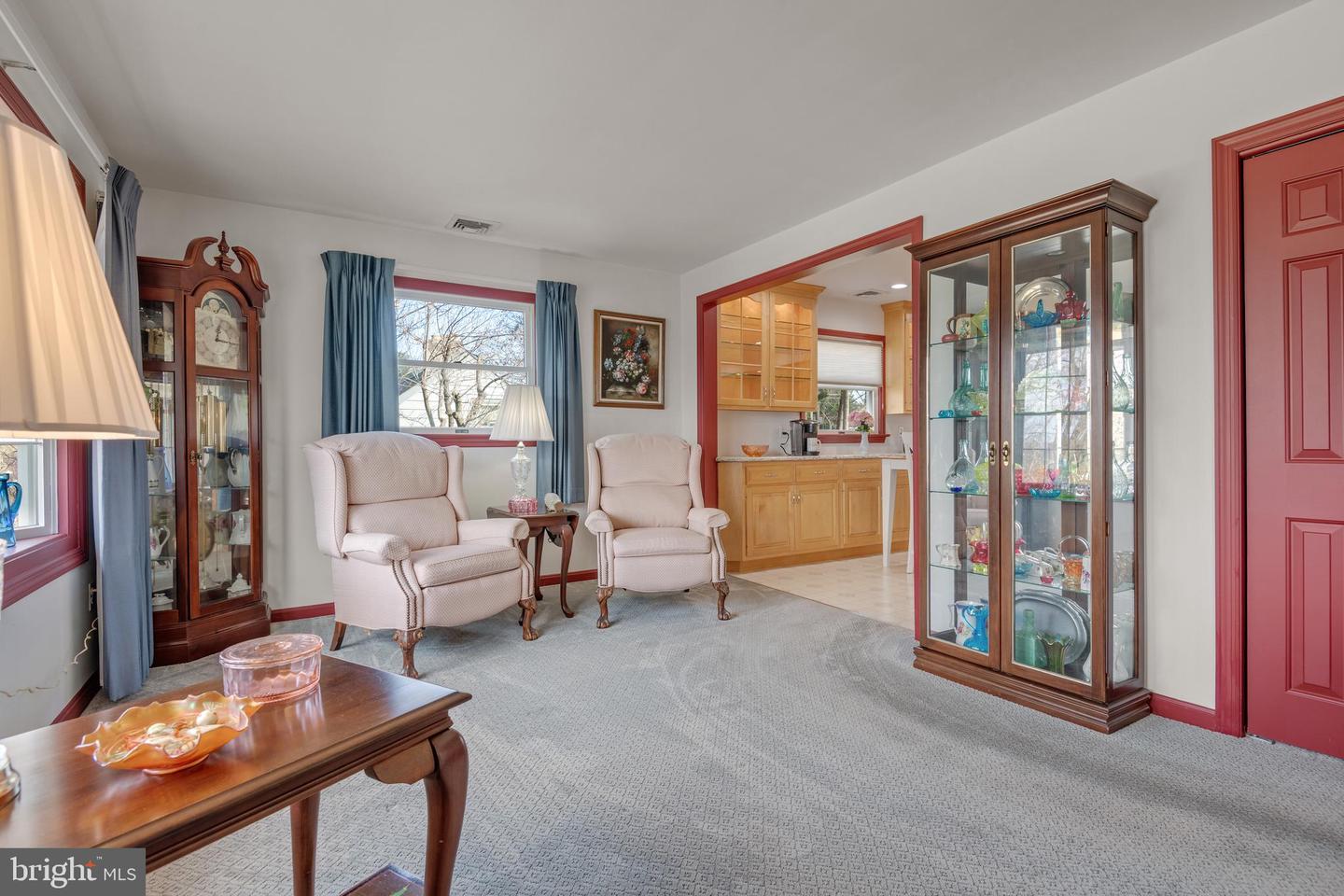 433 Orchard Ln