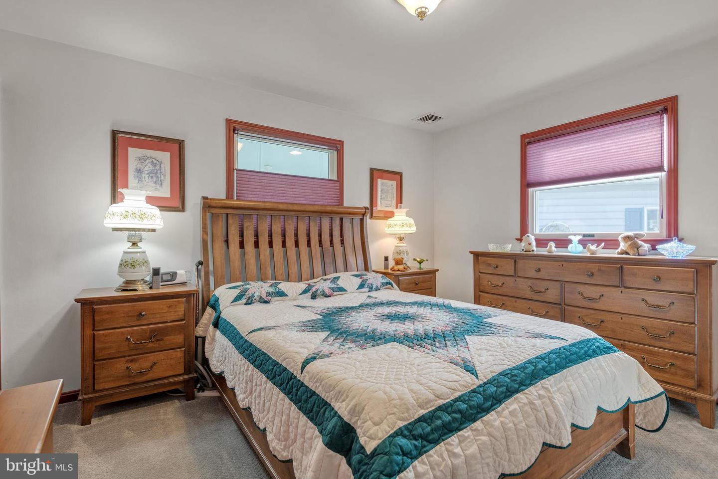 433 Orchard Ln