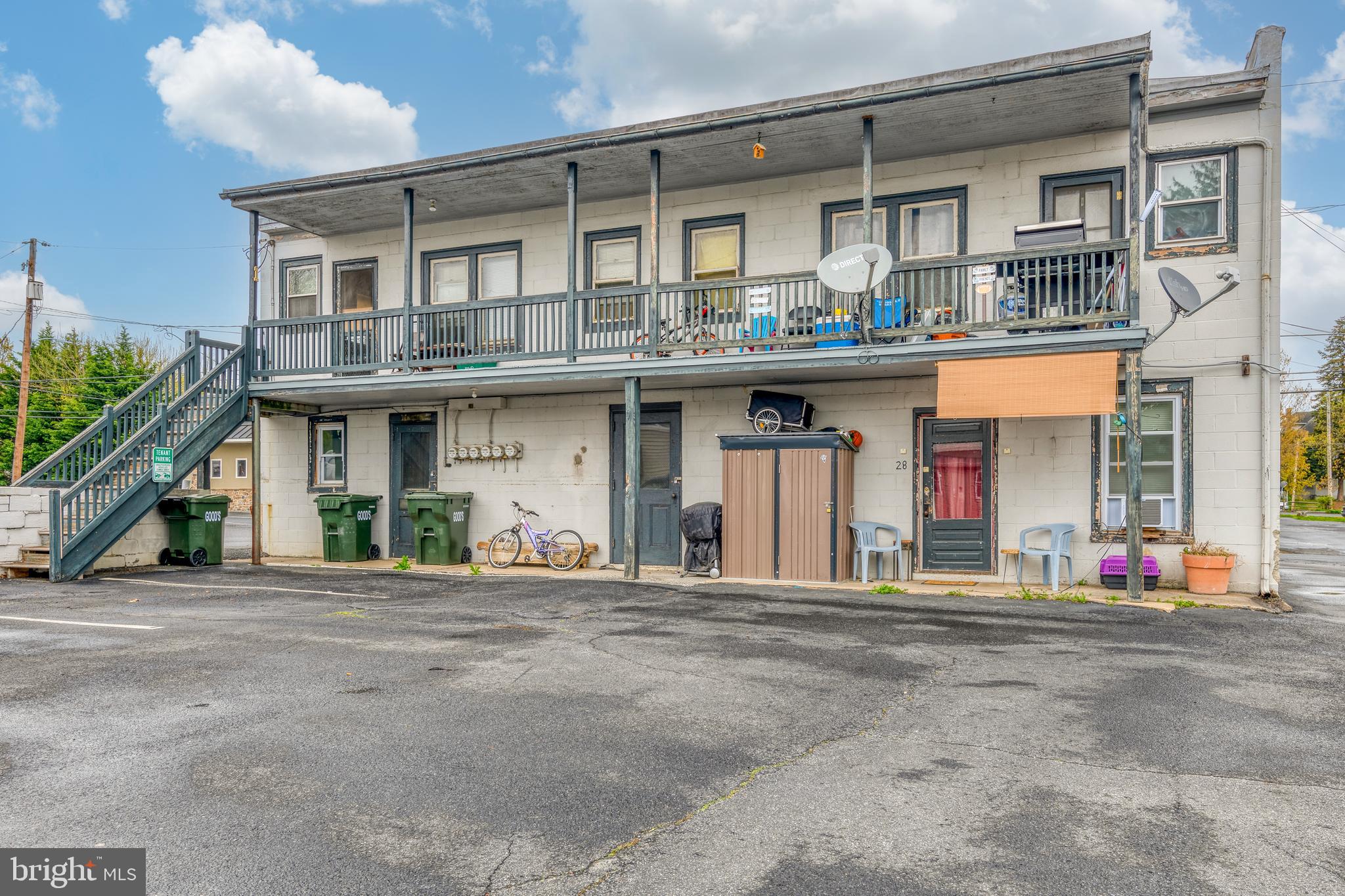 31 S Main St