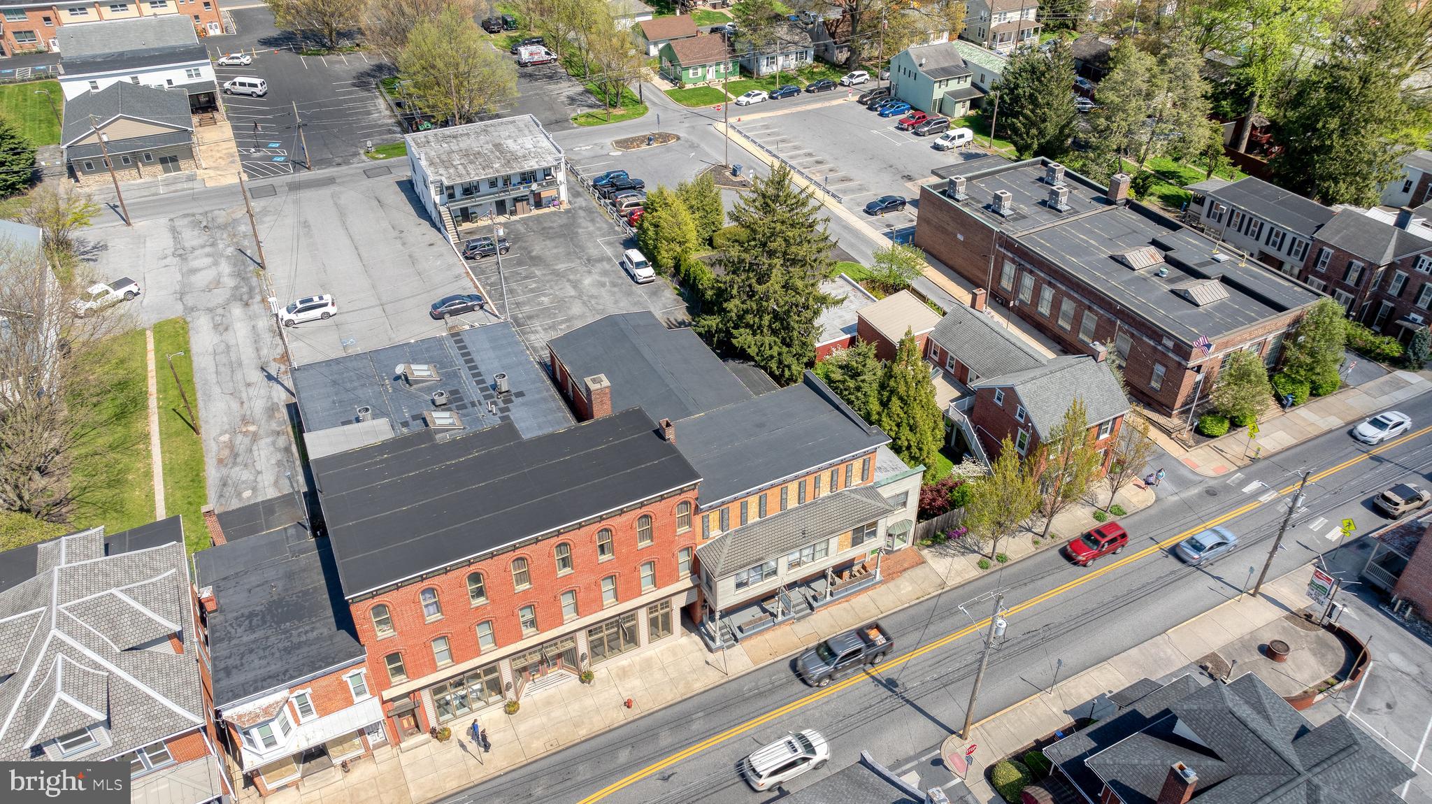 31 S Main St