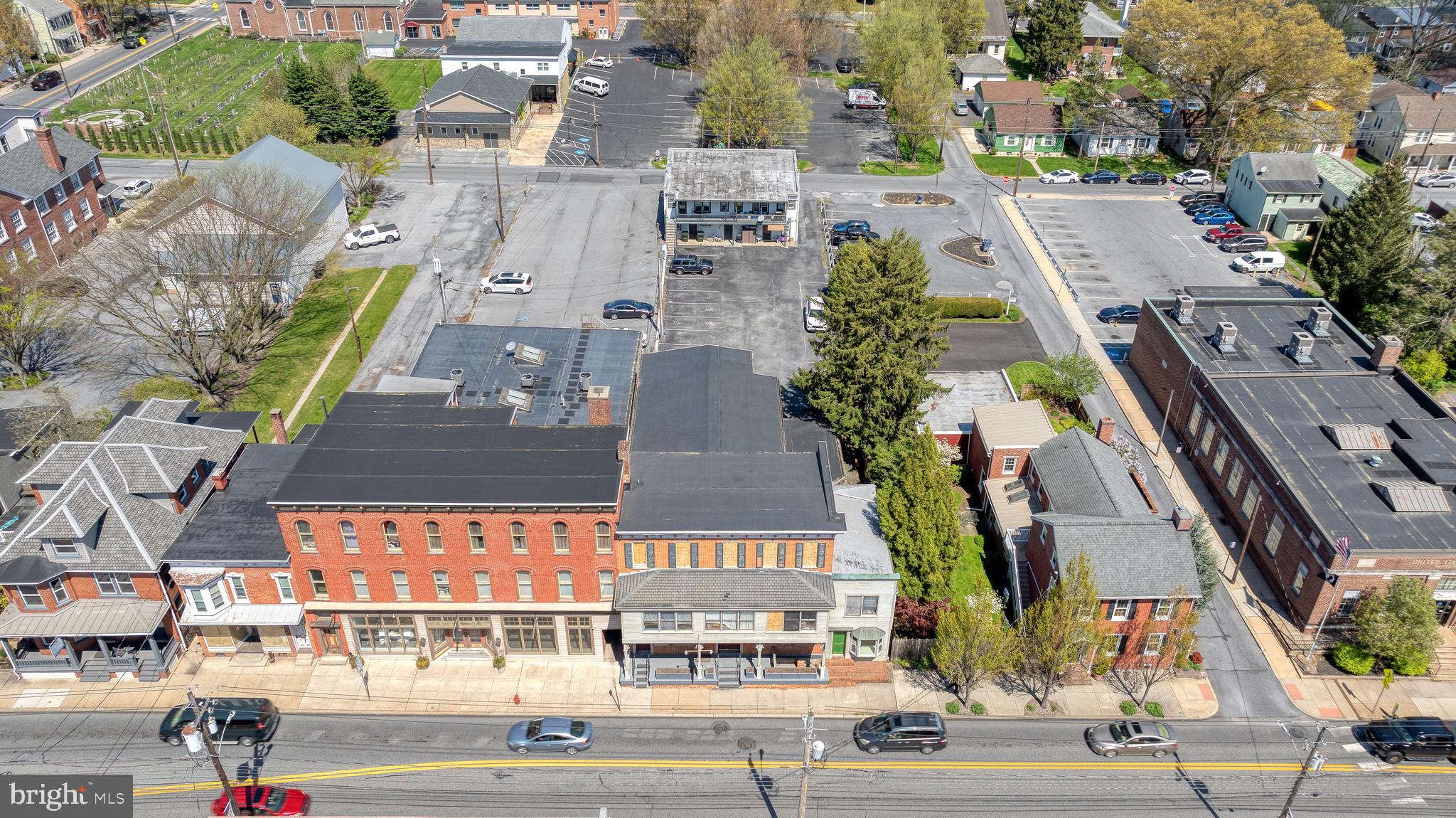 31 S Main St