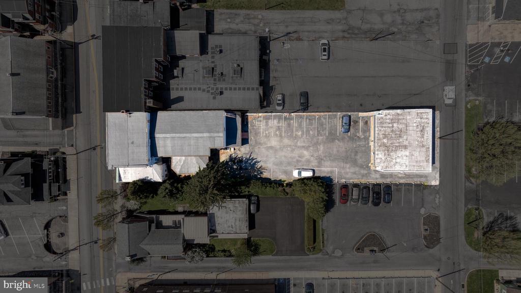 31 S Main St