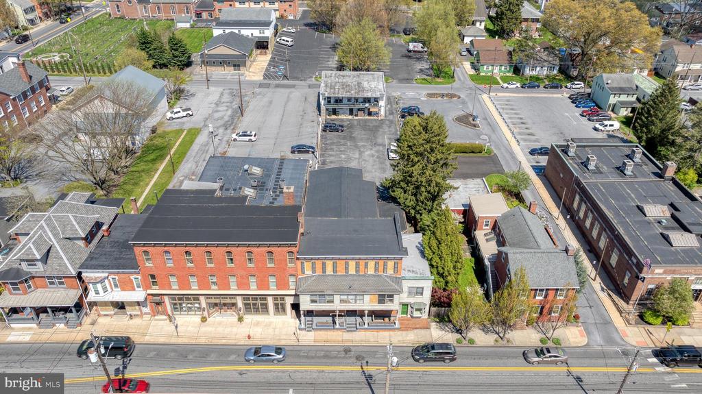 31 S Main St