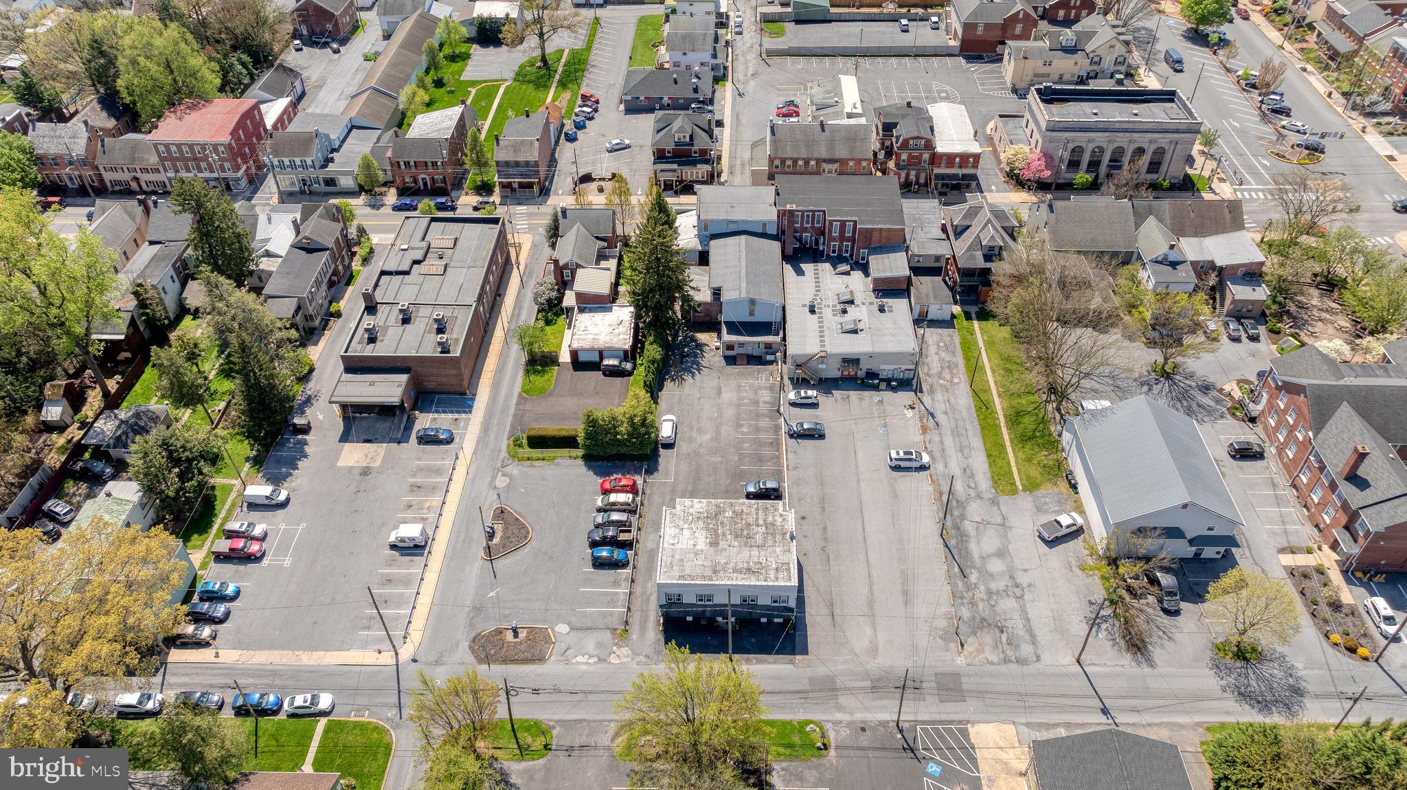 31 S Main St