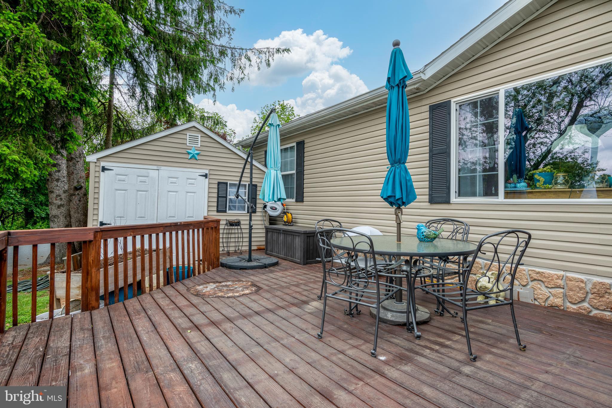 33 S Green Acres Cir