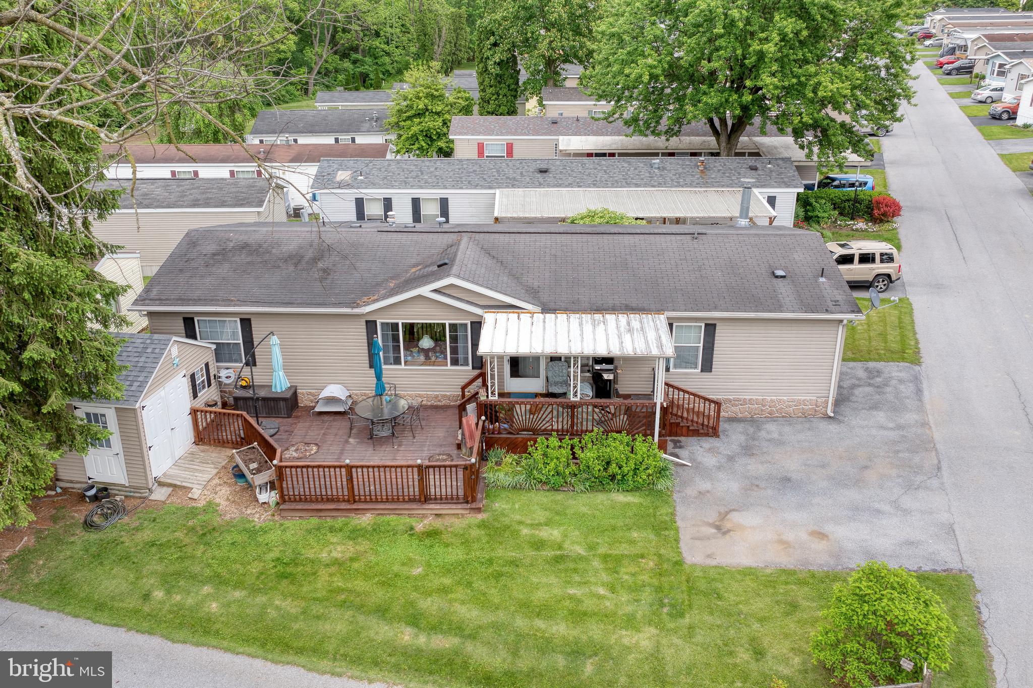 33 S Green Acres Cir