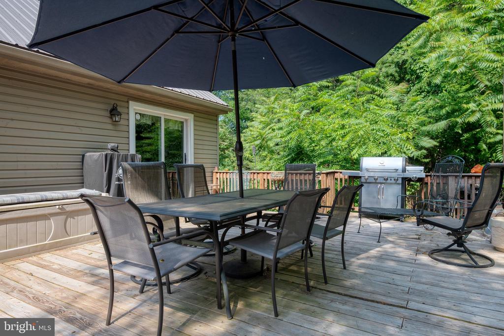 1411 River Rd